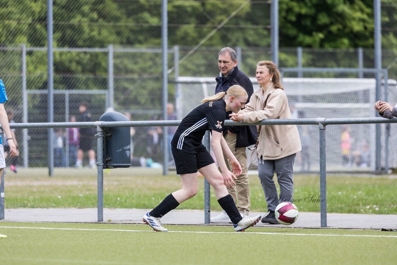 Bild 54 - wBJ SC Condor - VfL Pinneberg : Ergebnis: 3:2